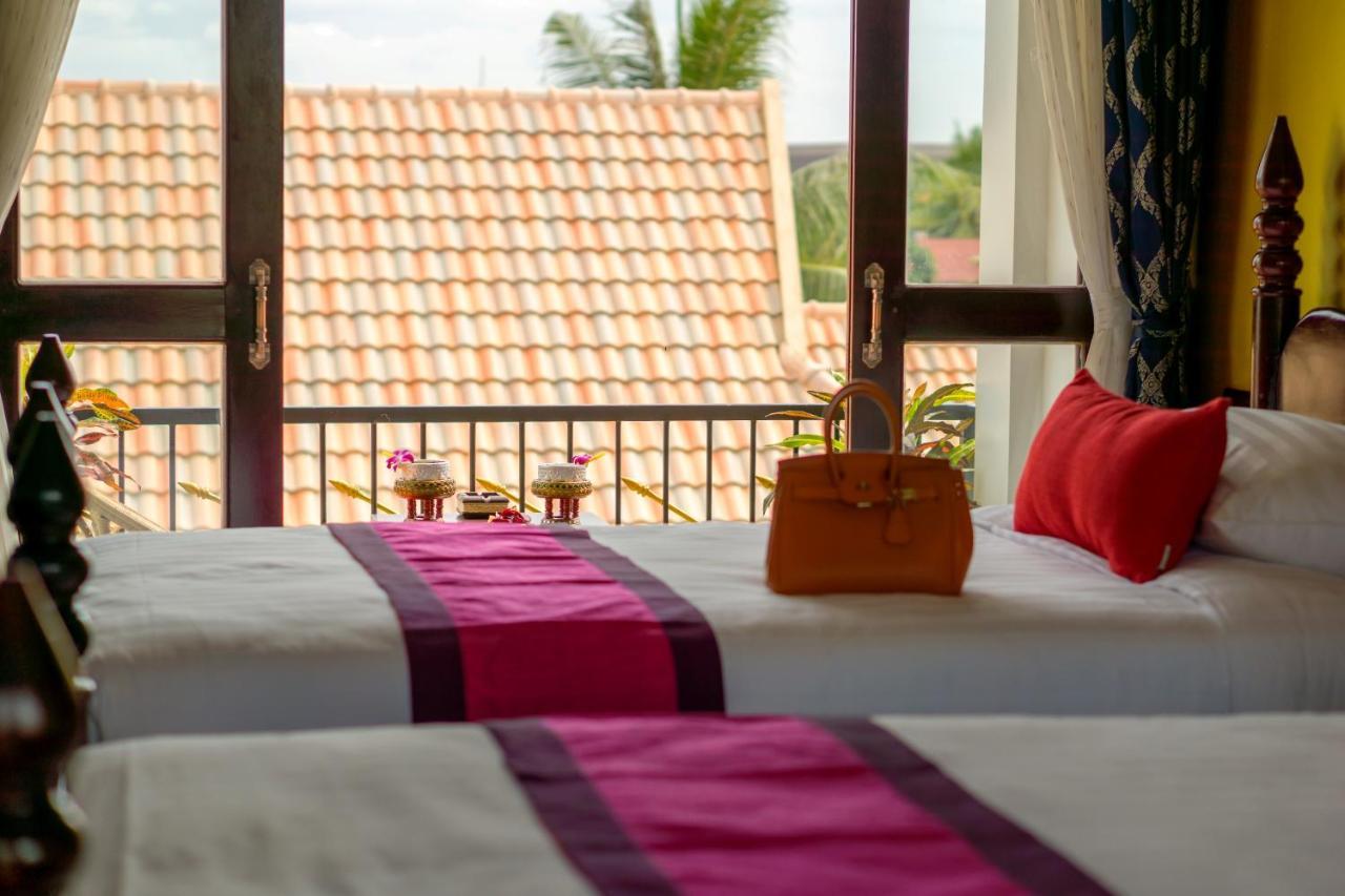 Beyond Yangon Inn Siem Reap Bagian luar foto