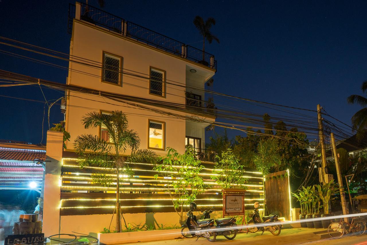 Beyond Yangon Inn Siem Reap Bagian luar foto