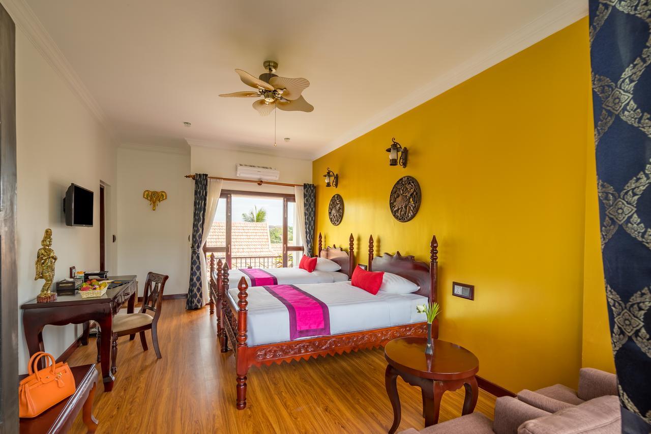 Beyond Yangon Inn Siem Reap Bagian luar foto