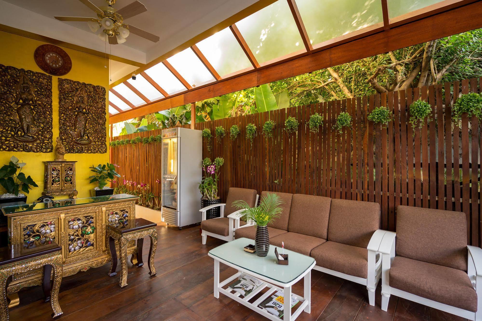 Beyond Yangon Inn Siem Reap Bagian luar foto