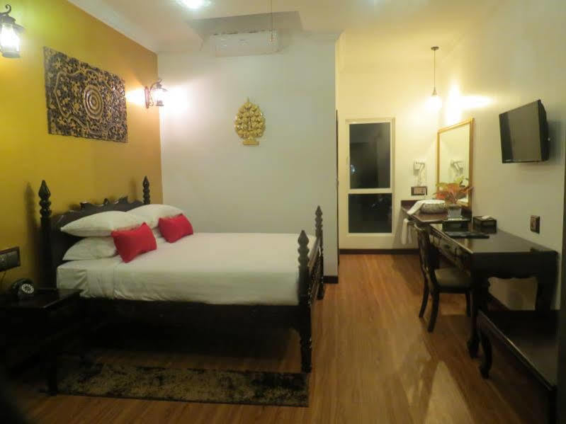 Beyond Yangon Inn Siem Reap Bagian luar foto